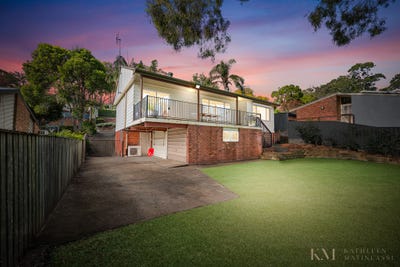 /international/au/51-moani-street-eleebana-nsw-151236268/