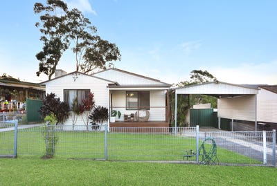 /international/au/8-yalunga-street-dapto-nsw-151109404/