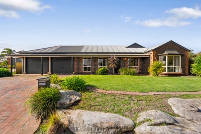 /international/au/32-fairhill-street-hallett-cove-sa-152399632/