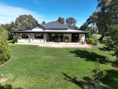 /international/au/-grovewood-10221-kamilaroi-highway-gunnedah-nsw-700403408/
