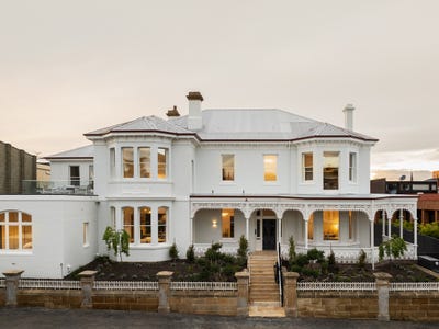 /international/au/residence-23-34-patrick-street-hobart-tas-148469892/