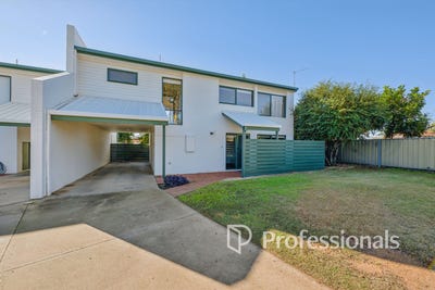 /international/au/3-2-hillcrest-close-mildura-vic-151601056/
