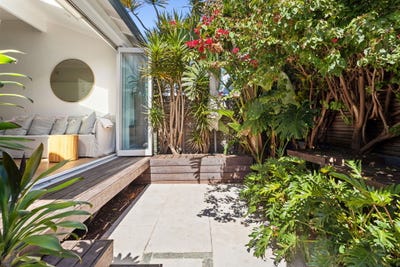 /international/au/1-50-52-hastings-parade-north-bondi-nsw-152646316/