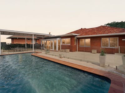 /international/au/3-townson-street-blakehurst-nsw-151095400/