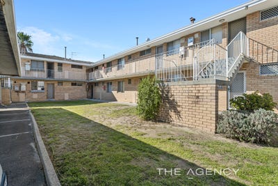 /international/au/6-52-royal-street-tuart-hill-wa-151100372/