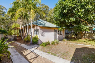 /international/au/24-gowrie-avenue-nelson-bay-nsw-151105912/