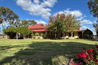 /international/au/-orana-913-murray-valley-highway-strathmerton-vic-700405432/
