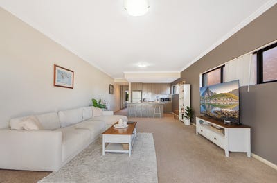 /international/au/1-18-24-torrens-avenue-the-entrance-nsw-150996332/