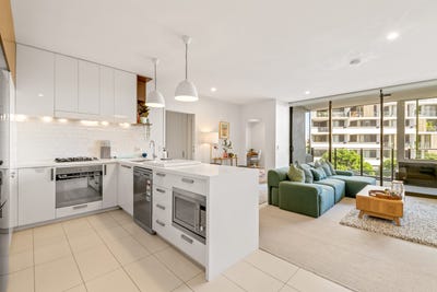 /international/au/310-16-aspinall-street-nundah-qld-148508328/