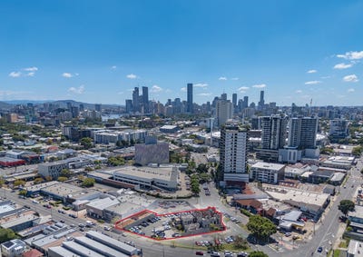 /international/au/broadway-hotel-93-logan-road-woolloongabba-qld-505118164/
