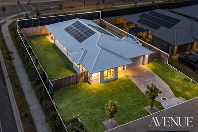 /international/au/25-sunset-circuit-flagstone-qld-151965920/