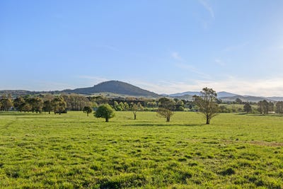 /international/au/228-wallace-street-braidwood-nsw-700427492/