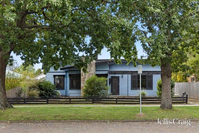 /international/au/12-collier-street-woodend-vic-150798344/