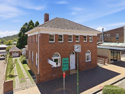 /international/au/35-bridge-street-uralla-nsw-150616588/