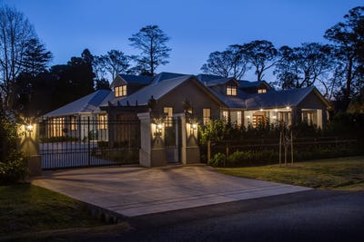 /international/au/21-holly-road-burradoo-nsw-148515372/