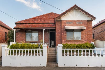 /international/au/42-schwebel-street-marrickville-nsw-151159360/