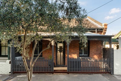 /international/au/123-station-street-port-melbourne-vic-151389848/