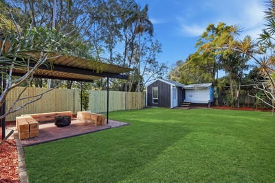 /international/au/15-celebes-avenue-palm-beach-qld-152500180/