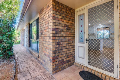 /international/au/7-hermay-court-rosenthal-heights-qld-151538836/