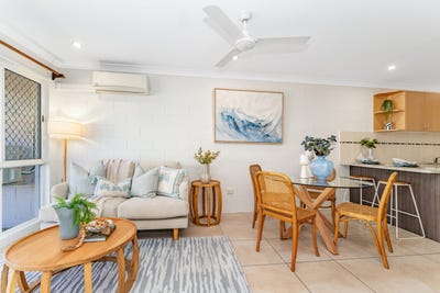 /international/au/2-25-clayton-street-hermit-park-qld-151371812/