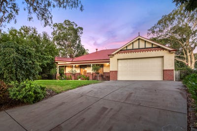 /international/au/20-fairfield-road-mount-barker-sa-150825244/