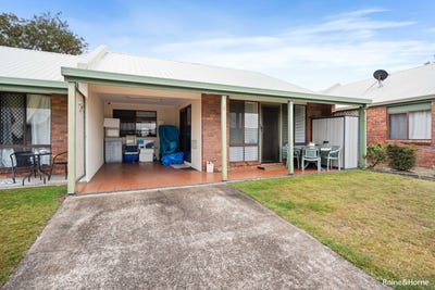 /international/au/6-12-denmans-camp-road-torquay-qld-152512376/