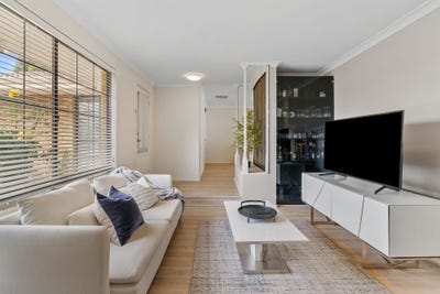 /international/au/34-evergreen-ramble-ballajura-wa-152648808/