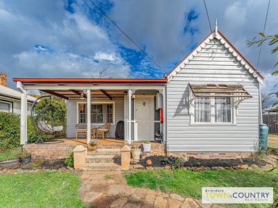 /international/au/50-mann-street-armidale-nsw-151328612/