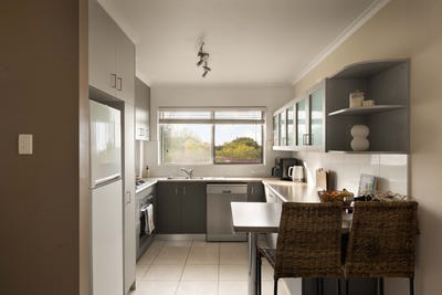 /international/au/9-21-london-road-clayfield-qld-151522924/