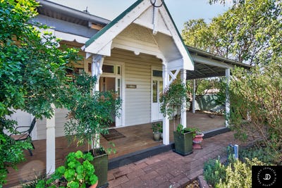 /international/au/136-little-bloomfield-street-gunnedah-nsw-151031144/