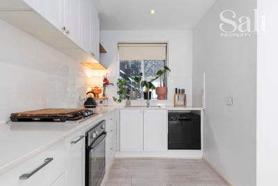 /international/au/1-33-nesca-parade-the-hill-nsw-148767248/
