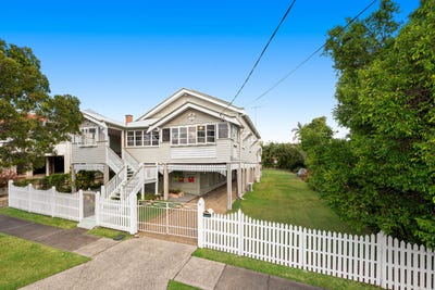 /international/au/27-broadway-street-woolloongabba-qld-151004744/