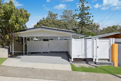 /international/au/14-chiswick-road-bardon-qld-150986148/