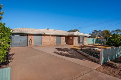 /international/au/197-bourke-street-west-lamington-wa-151425664/