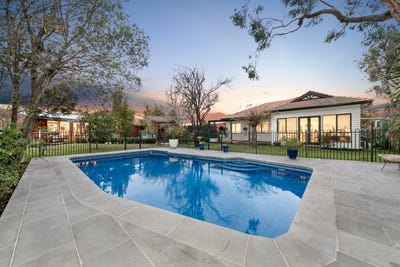 /international/au/17-paget-street-hughesdale-vic-148433368/