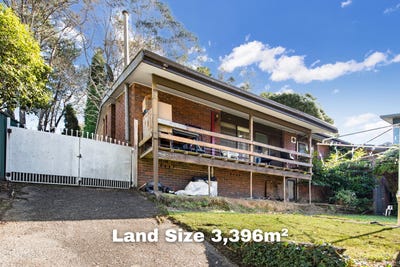 /international/au/15-mclaughlin-avenue-wentworth-falls-nsw-148493008/?lang=en