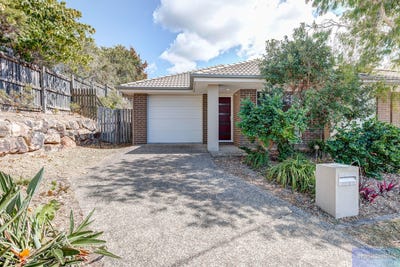 /international/au/2-9-babich-court-holmview-qld-151639444/