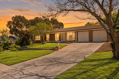 /international/au/94-charterisville-avenue-conder-act-152570500/