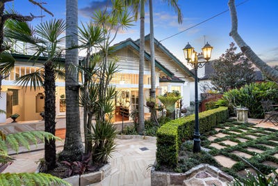/international/au/30-spruson-street-neutral-bay-nsw-150849932/