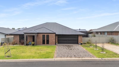 /international/au/7-coolum-close-worrolong-sa-148547336/?lang=es