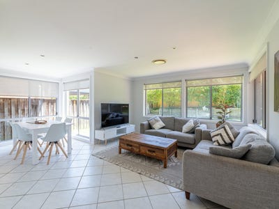 /international/au/4-waterside-grove-warriewood-nsw-148650508/?lang=en