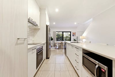 /international/au/29-140-150-alma-road-dakabin-qld-152356392/