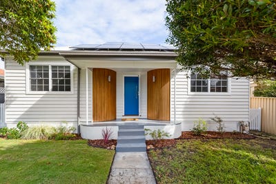 /international/au/4-bamboo-avenue-earlwood-nsw-151230080/