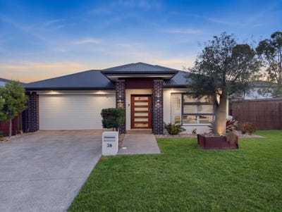 /international/au/26-teal-circuit-greenbank-qld-152628388/