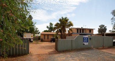 /international/au/28-limpet-crescent-south-hedland-wa-151022072/