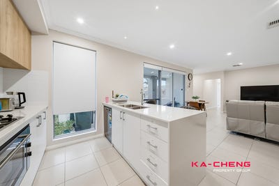 /international/au/257a-drake-street-morley-wa-152483072/