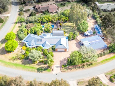 /international/au/1-lindsay-court-toolamba-vic-152558952/