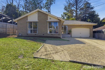 /international/au/12-ravenswood-court-montrose-vic-151004332/