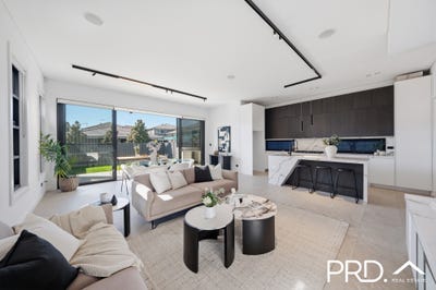 /international/au/11a-ramsay-road-panania-nsw-152365080/