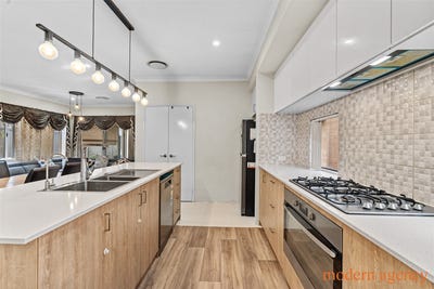 /international/au/30-sweetgum-way-piara-waters-wa-148555676/